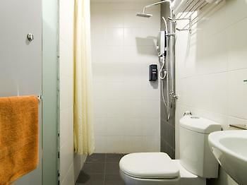 8 Days Boutique Hotel @ Mount Austin Jb Johor Bahru Bagian luar foto