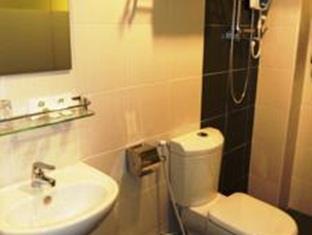 8 Days Boutique Hotel @ Mount Austin Jb Johor Bahru Bagian luar foto